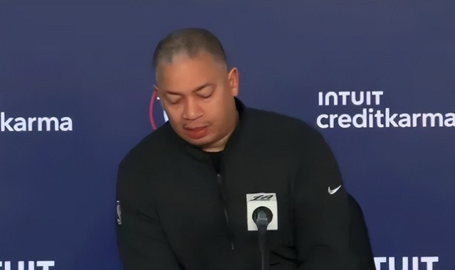 华体会网址-泰伦卢疯了？哈登离队后让伦纳德变成持球大核，伤病隐患瑟瑟发抖|詹姆斯·哈登|快船|克利夫兰骑士队|洛杉矶快船队|泰伦-卢_新浪新闻