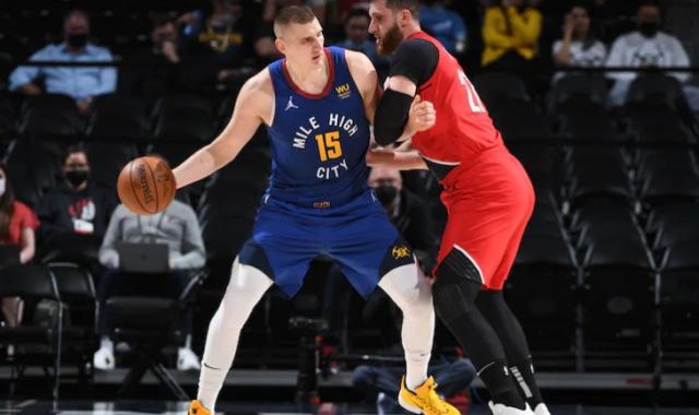 hth.com-两极反转！约基奇传球被锁 开拓者凭团队斩开门红